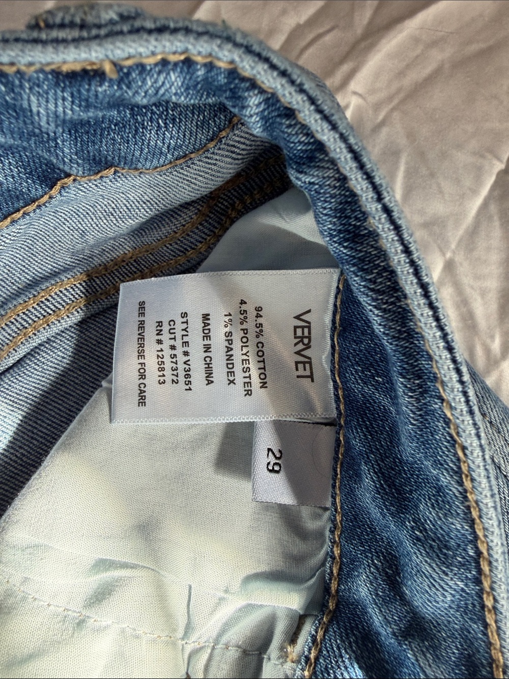 Relaxed Fit Jeans in Washed Blue - Picture 2 of 3